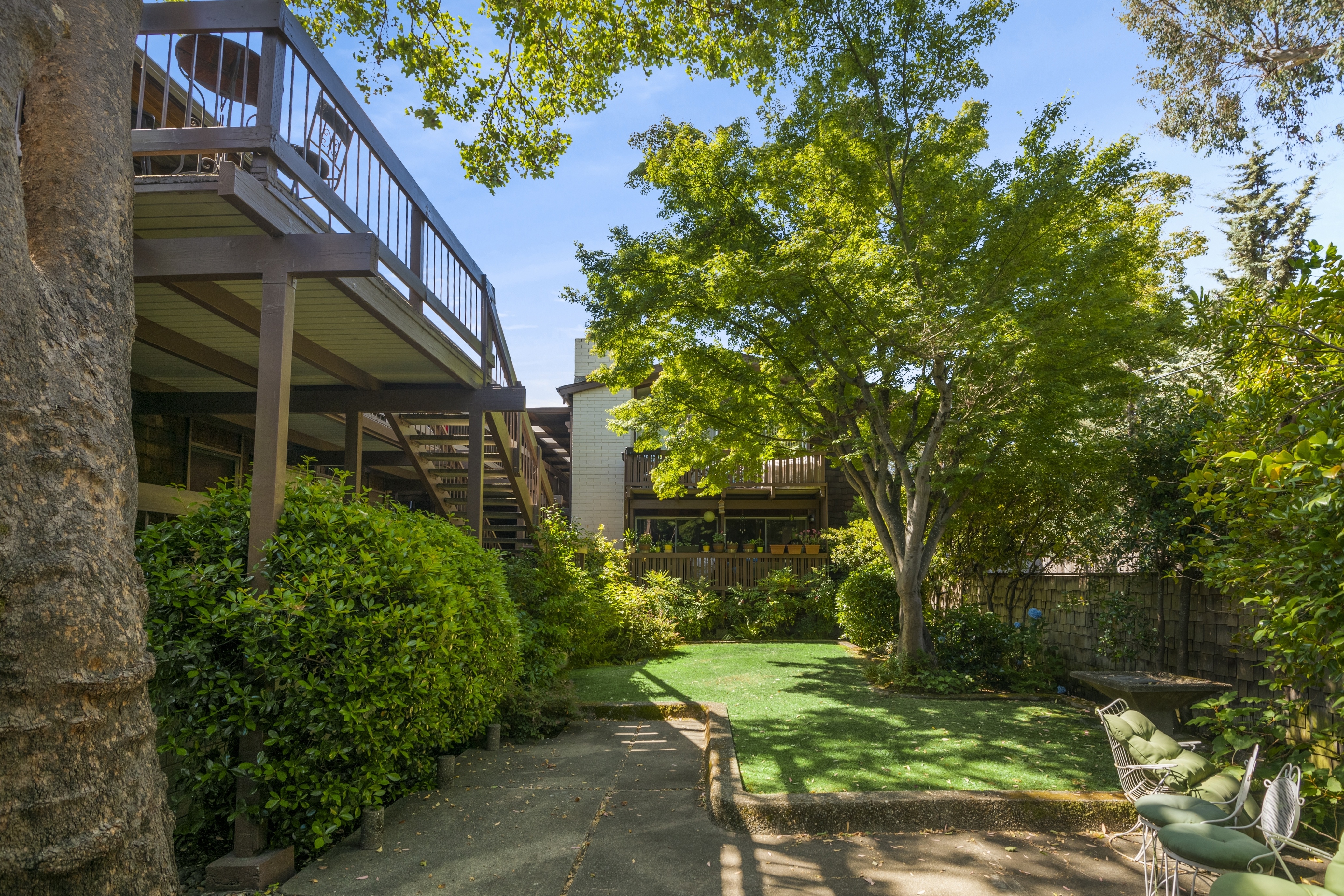 3543 Brook Street photo 4